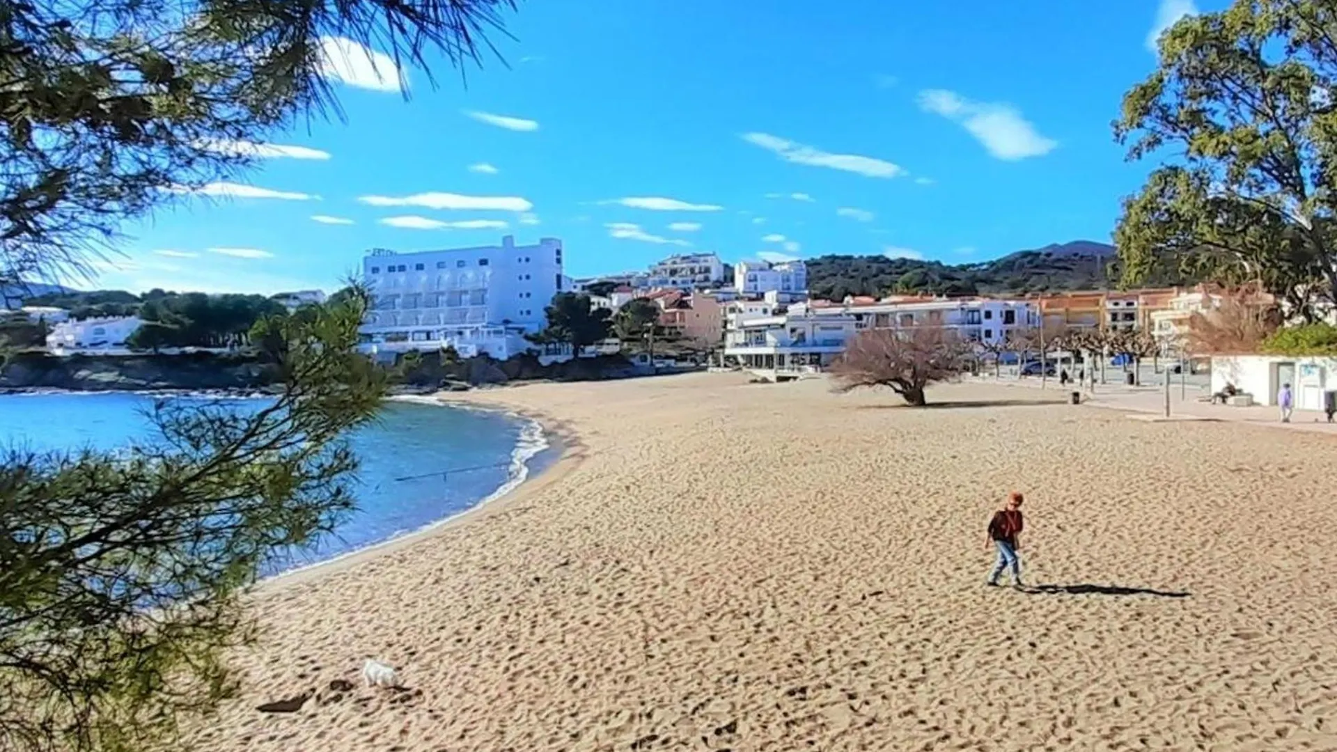 Apartamento Acogedor Con Terraza A Un Paso De La Playa En Llanca - Es-170-26 Apartment